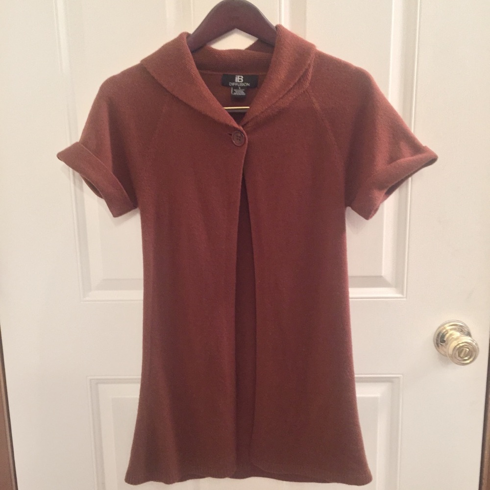 NWOT Brown Short Sleeve Cardigan Sweater
